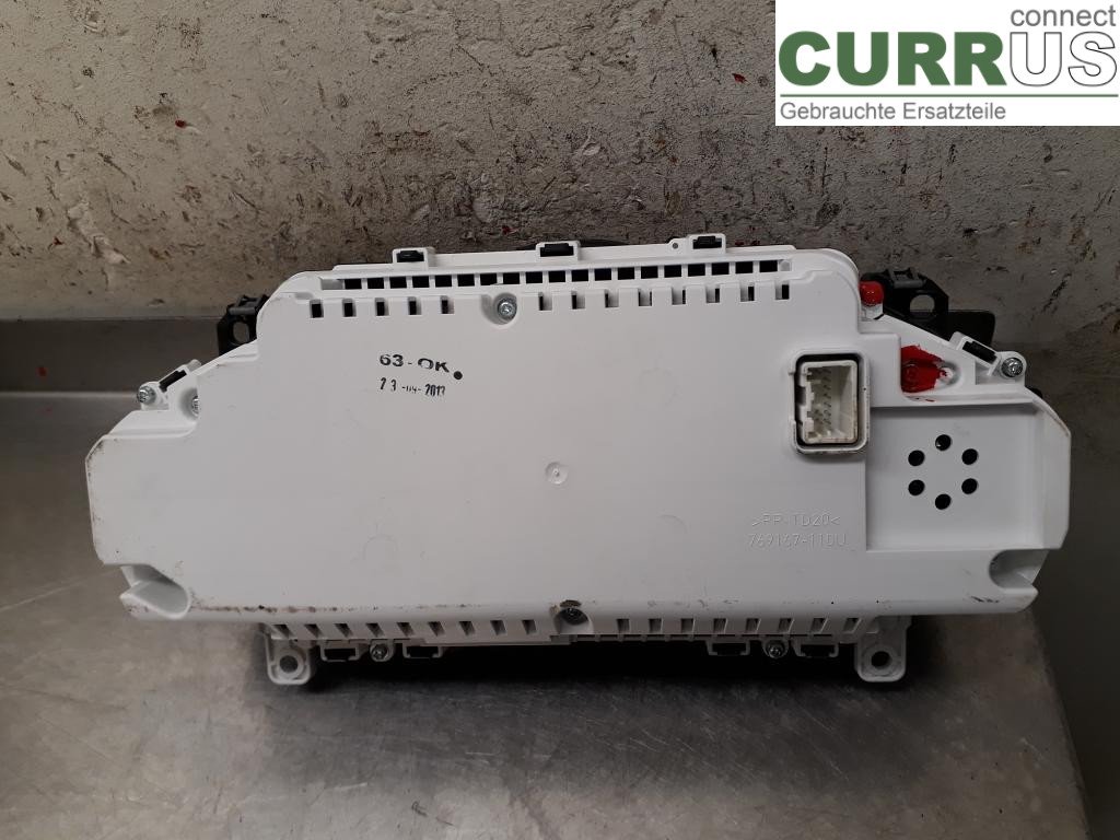 VOLVO V40  CROSS COUNTRY 13-19 Instrument cluster / comb 36051282 D5204T6