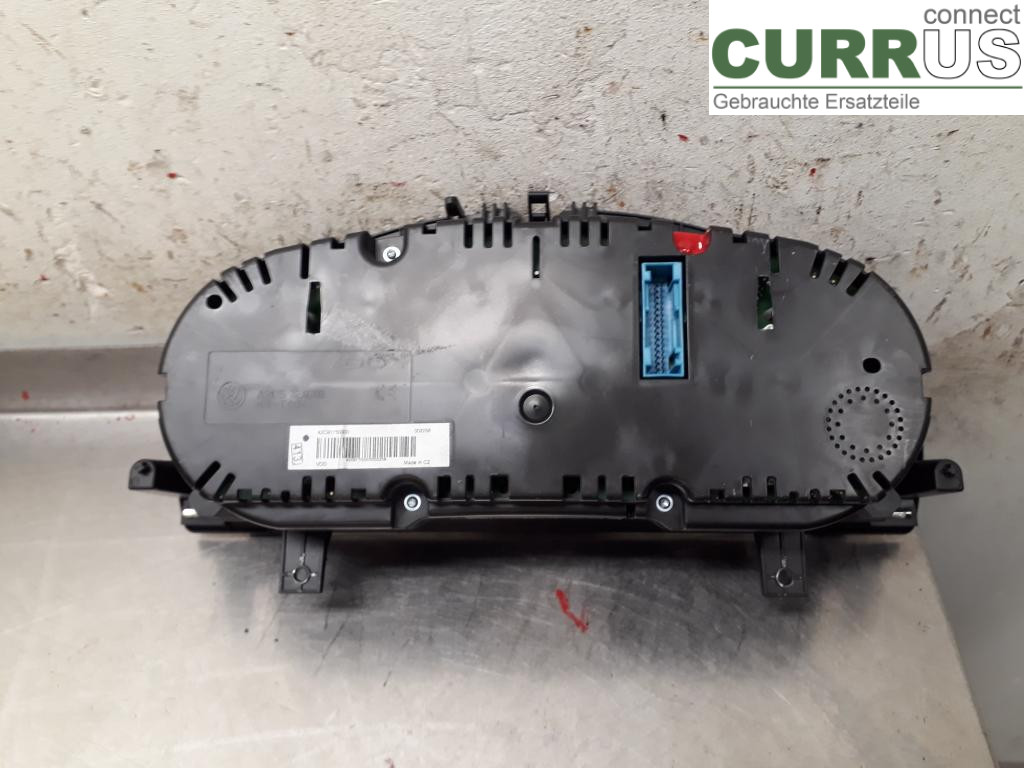 VW PASSAT  11-14 Instrument cluster / comb 3AA920871DX CFGC
