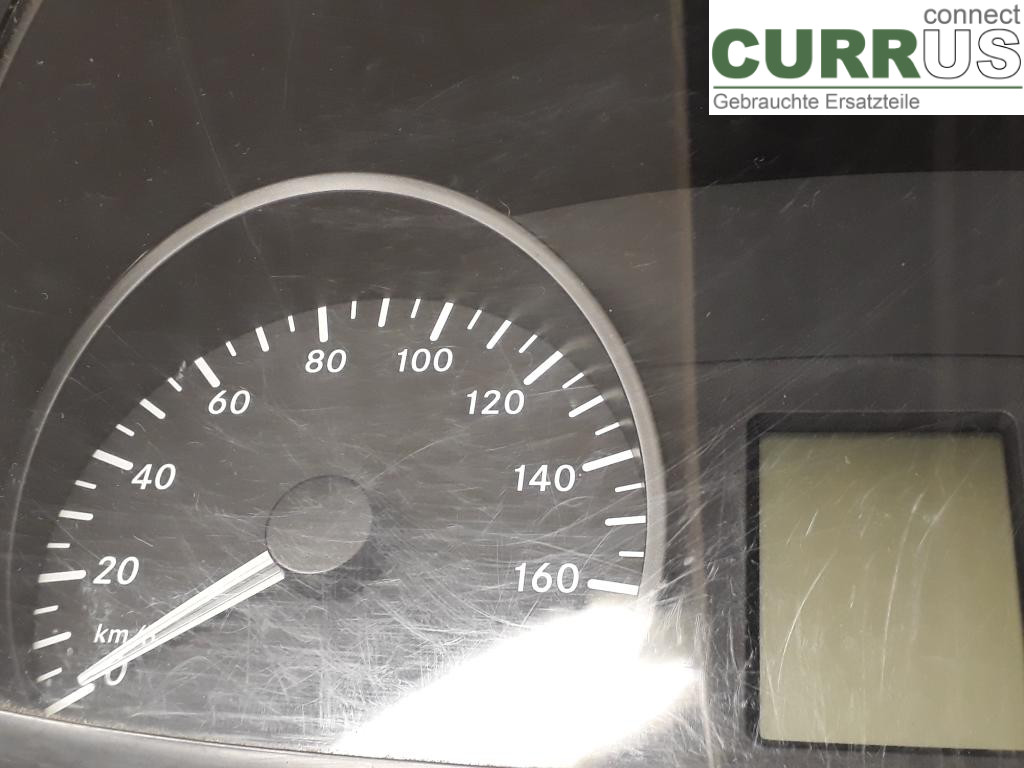 MB SPRINTER (W906) 06-18 Bloc instruments / combiné A9069007703 OM651.955