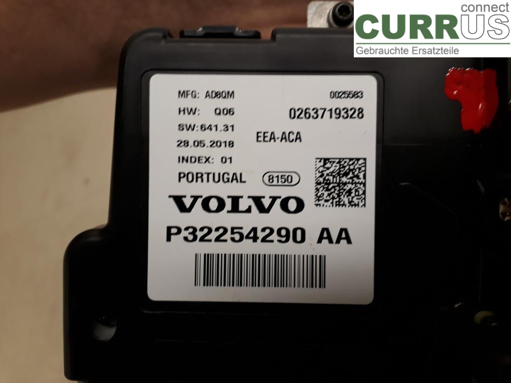 VOLVO V90  17- Instrument cluster / comb 36013031 B4204T34