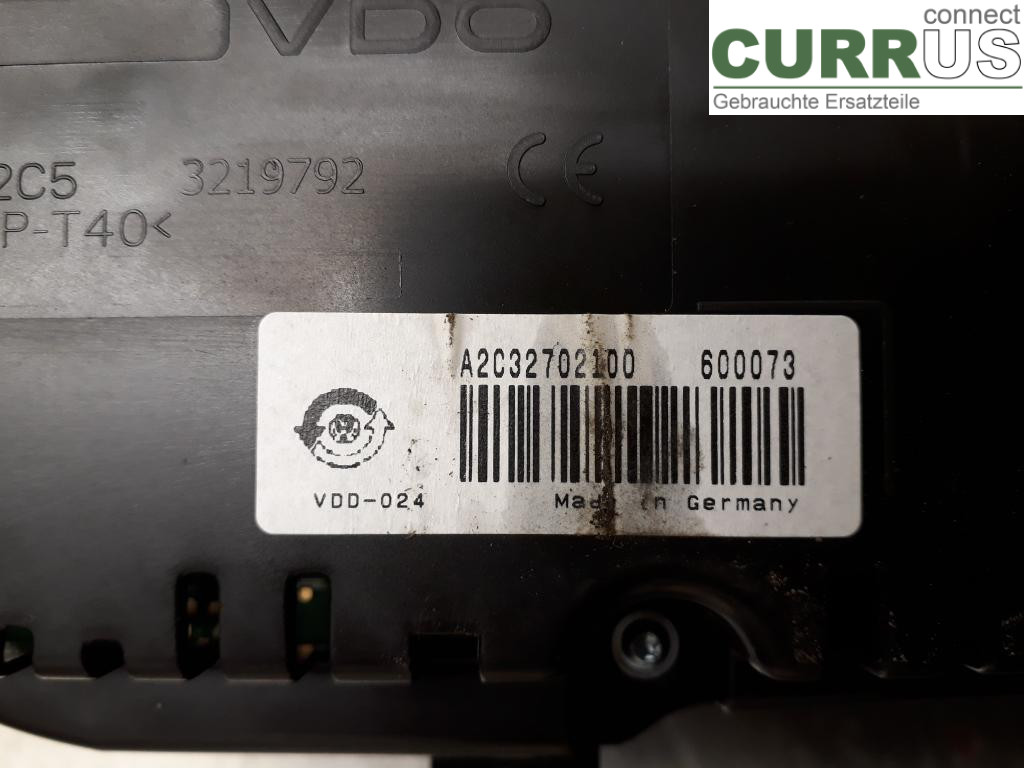VW GOLF VI     09-13 Instrument cluster / comb 5K0920872X CAVD