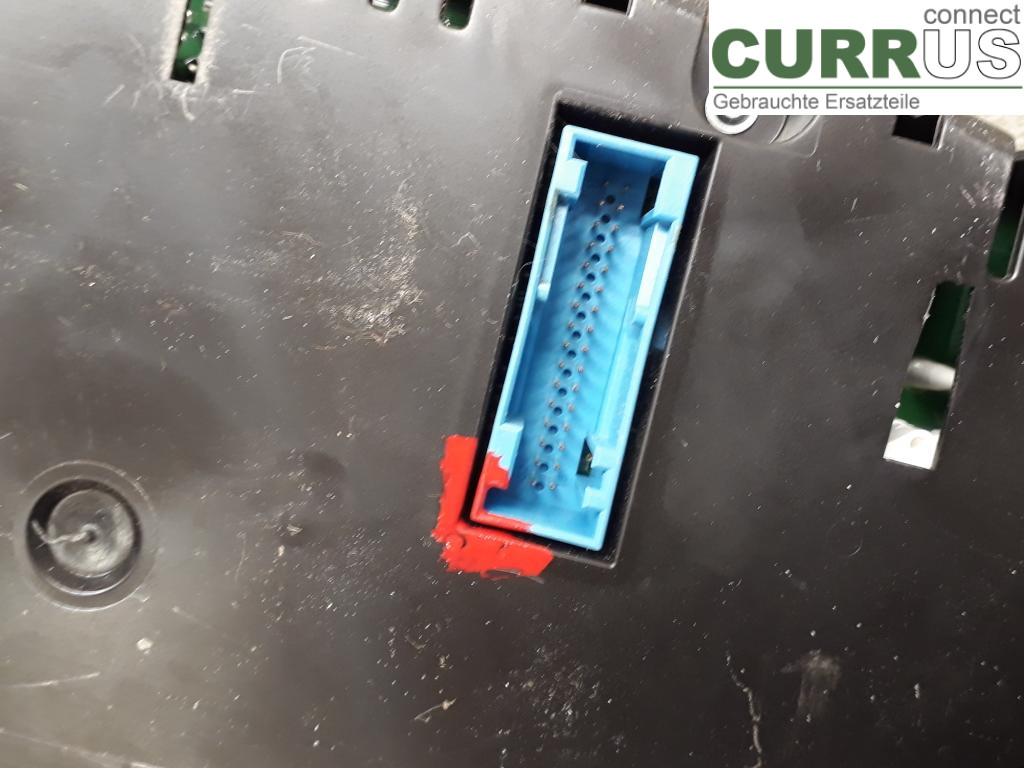 VW CADDY  11-15 Instrument cluster / comb 2K0920875LX CFHC
