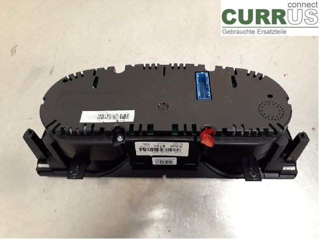 VW PASSAT      05-10 Instrument cluster / comb 3C0920872HX CDGA