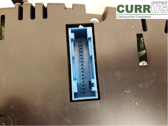 VW PASSAT      05-10 Instrument cluster / comb 3C0920872HX CDGA