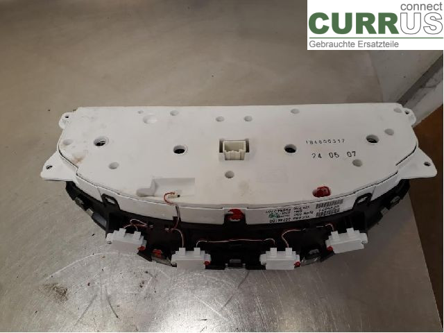 VOLVO V70      05-08 Instrumentenkombination 36050550 B5244S