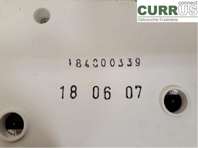 VOLVO V70      05-08 Instrument cluster / comb 36050550 B5244S