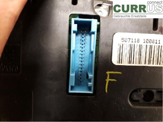 VW GOLF VI     09-13 Instrument cluster / comb 5K0920872AX CAYC
