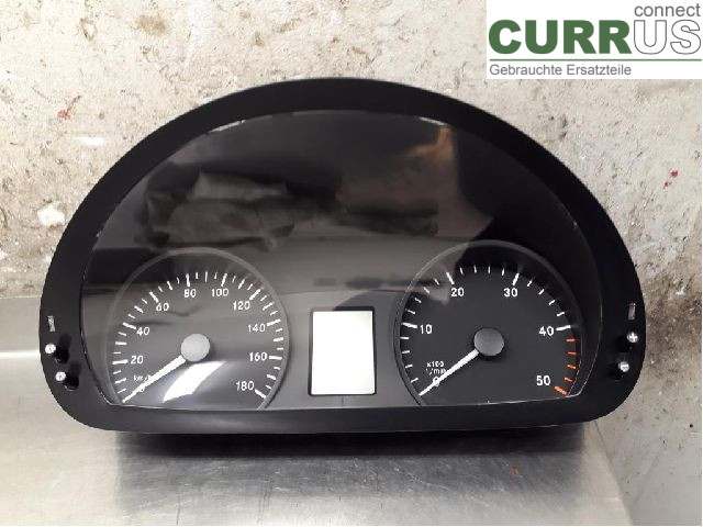 MB SPRINTER (W906) 06-18 Instrumentenkombination A9069007602 OM651.955