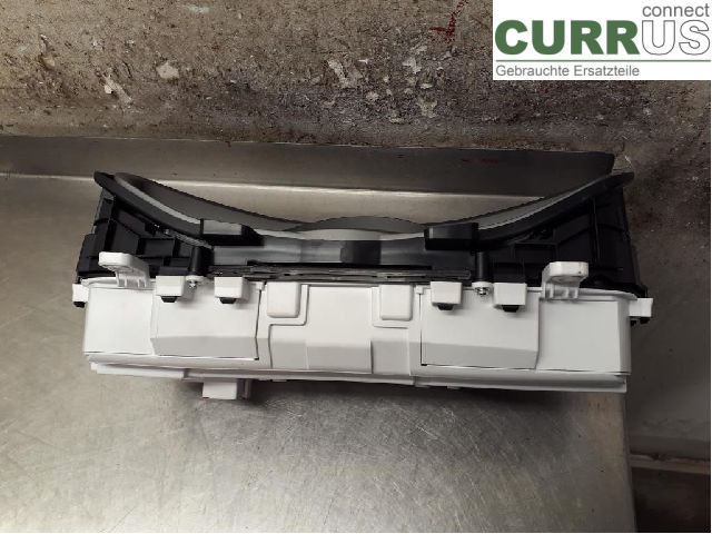 VOLVO V40  12-19 Instrument cluster / comb 36010387 D4204T8