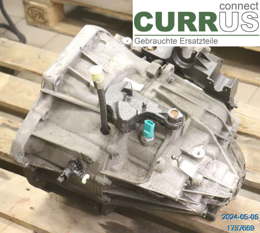 RENAULT TRAFIC  15- Gearbox (6-speed) 8201704616 1,6 DCI