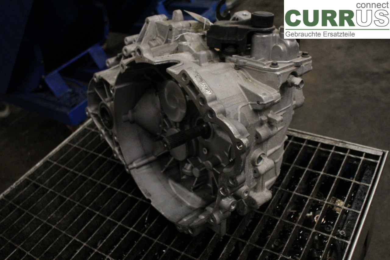 VOLVO V70      08-13 6-Gang-Getriebe 36000615 B5254T8
