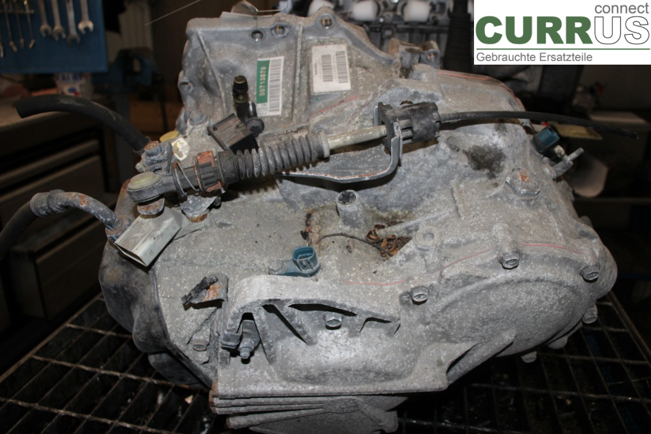 VOLVO V70      05-08 Automatikgetriebe 8251840 B5254T2