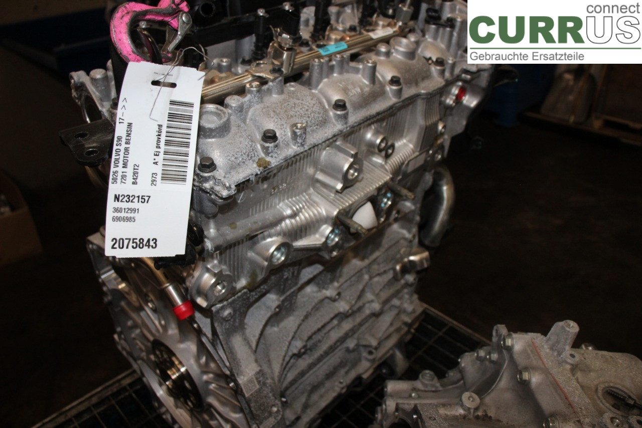 VOLVO S90  17- Silnik 36012991 B420T2