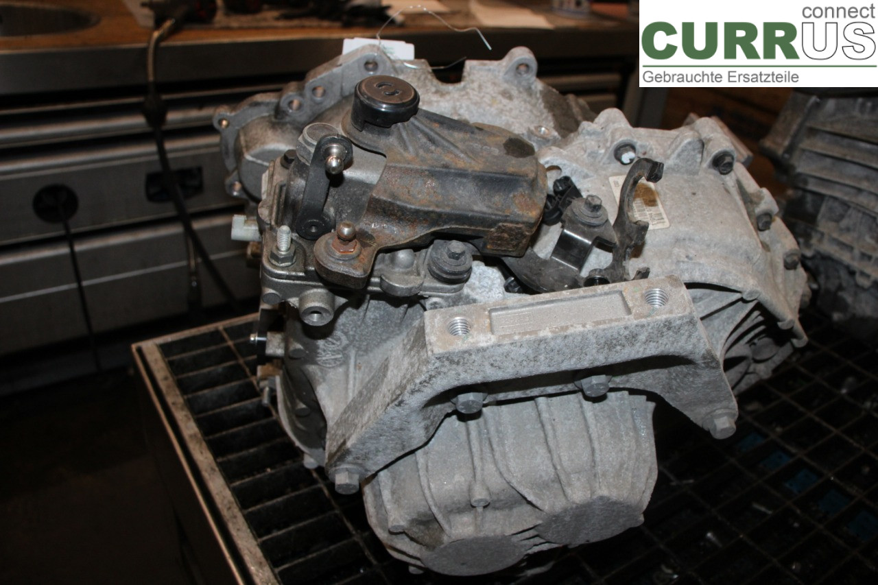 VOLVO V70      08-13 Gearbox (6-speed) 36000614 D5244T11