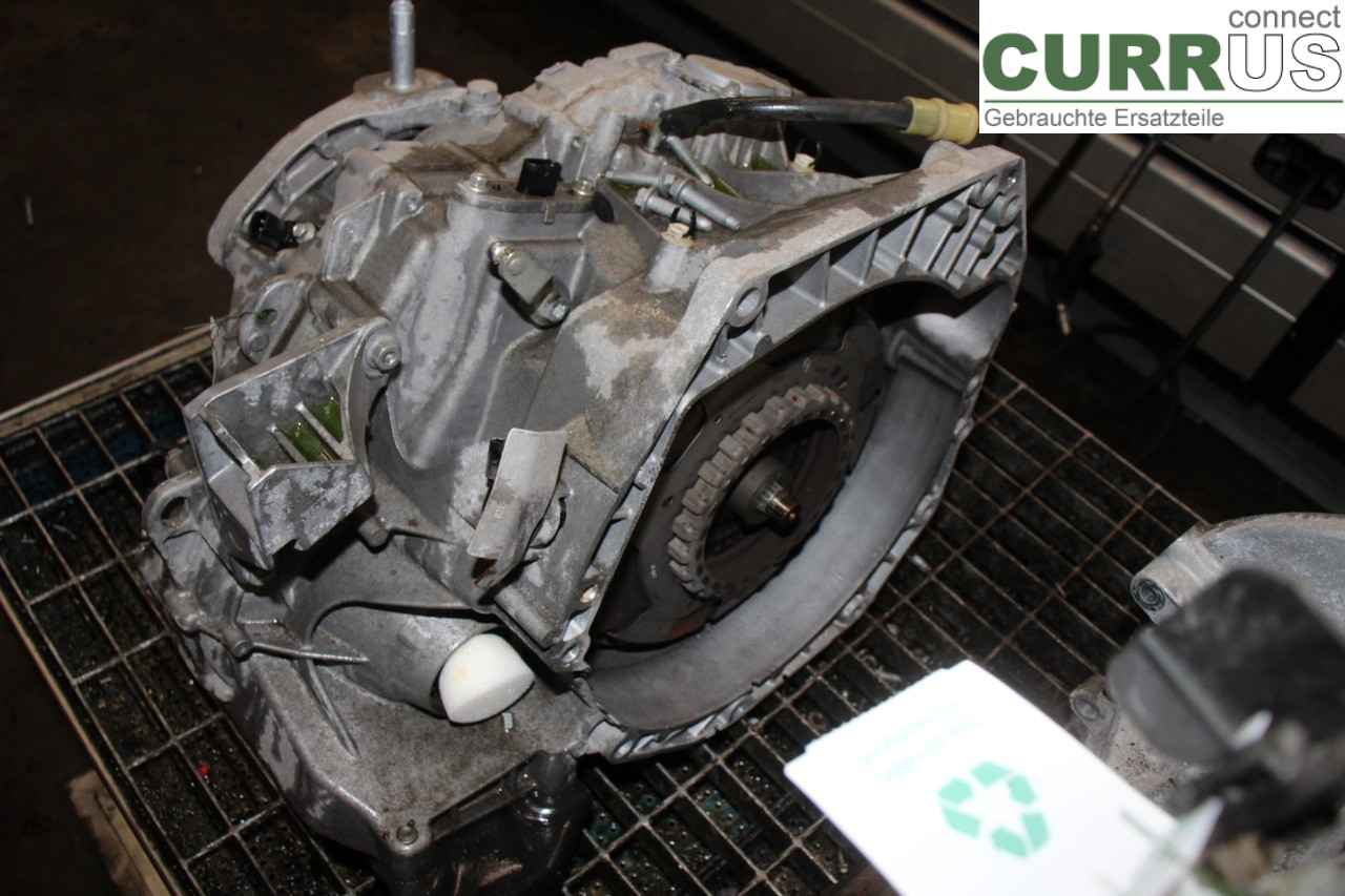 RENAULT CAPTUR 13-19 Skrzynia biegów automatyczna 320109767R H5F-403
