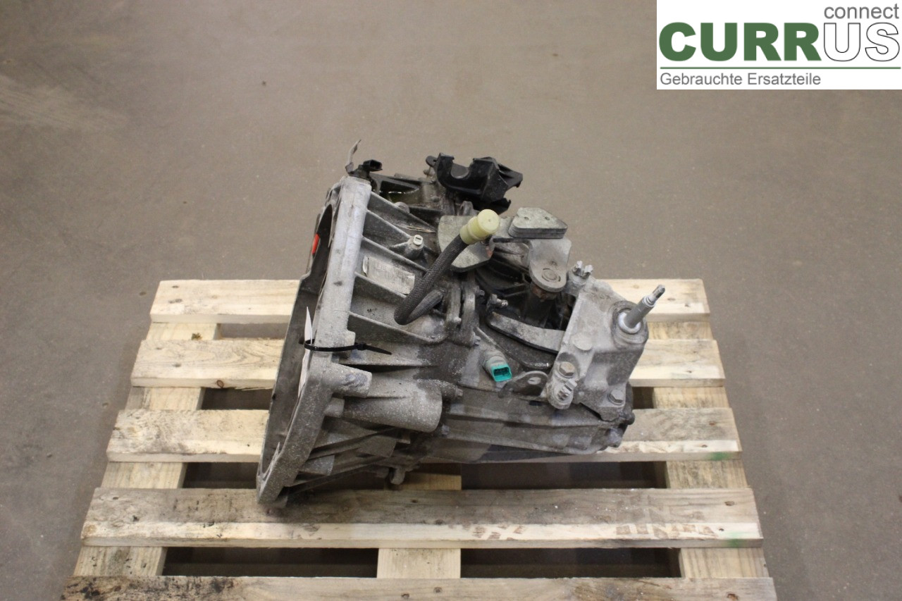 DACIA DUSTER  10-17 Gearbox (6-speed) 320108419R H5F-408
