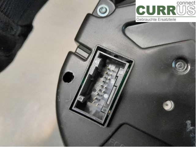 VW POLO       10-17 Instrument cluster / comb 6C0920731A CUSA
