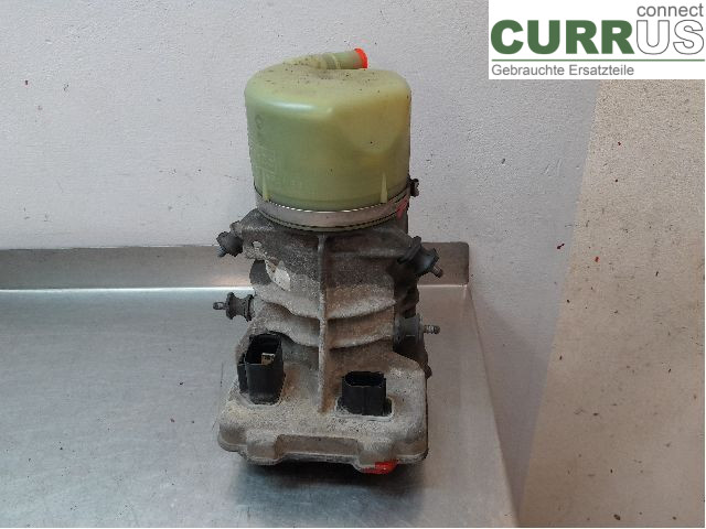 VOLVO V70      08-13 Power steering pump (electric) 36050681 D5244T15
