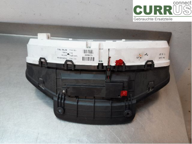 VOLVO V70      08-13 Instrumentkam 36001888 D5244T15