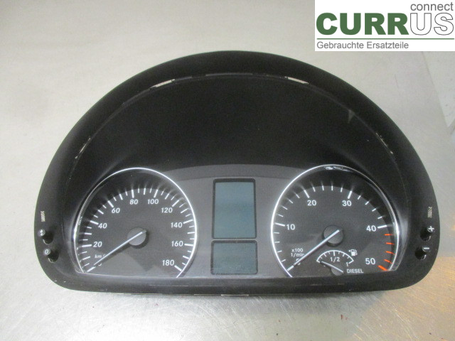 MB SPRINTER (W906) 06-18 Instrumentenkombination A9069007102 OM651.955