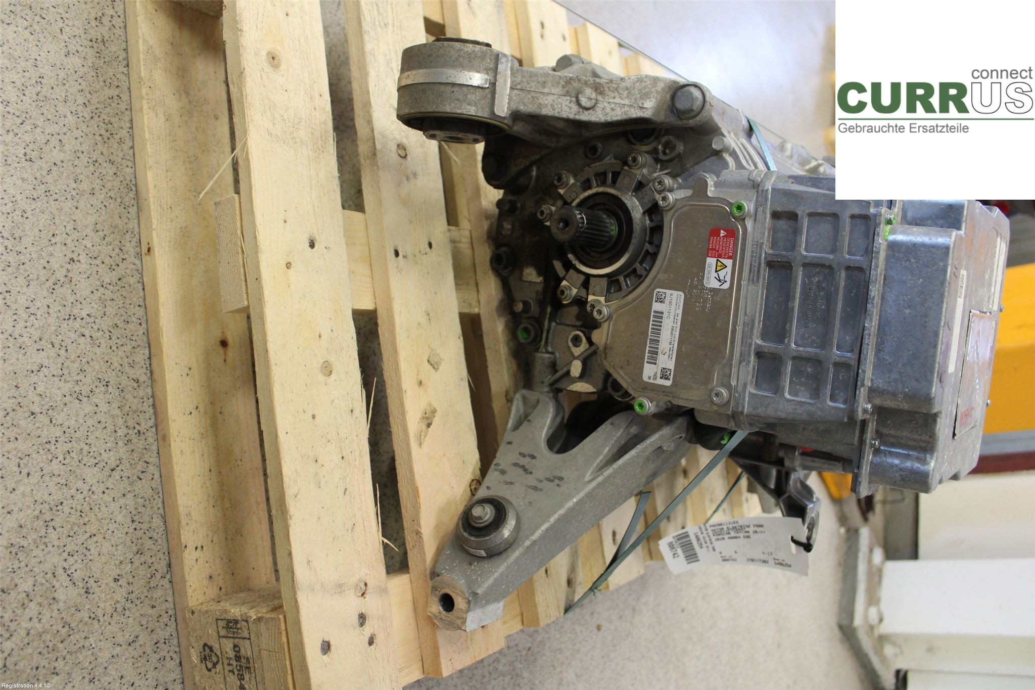 PORSCHE TAYCAN 20- Silnik PAD901131EX EBE