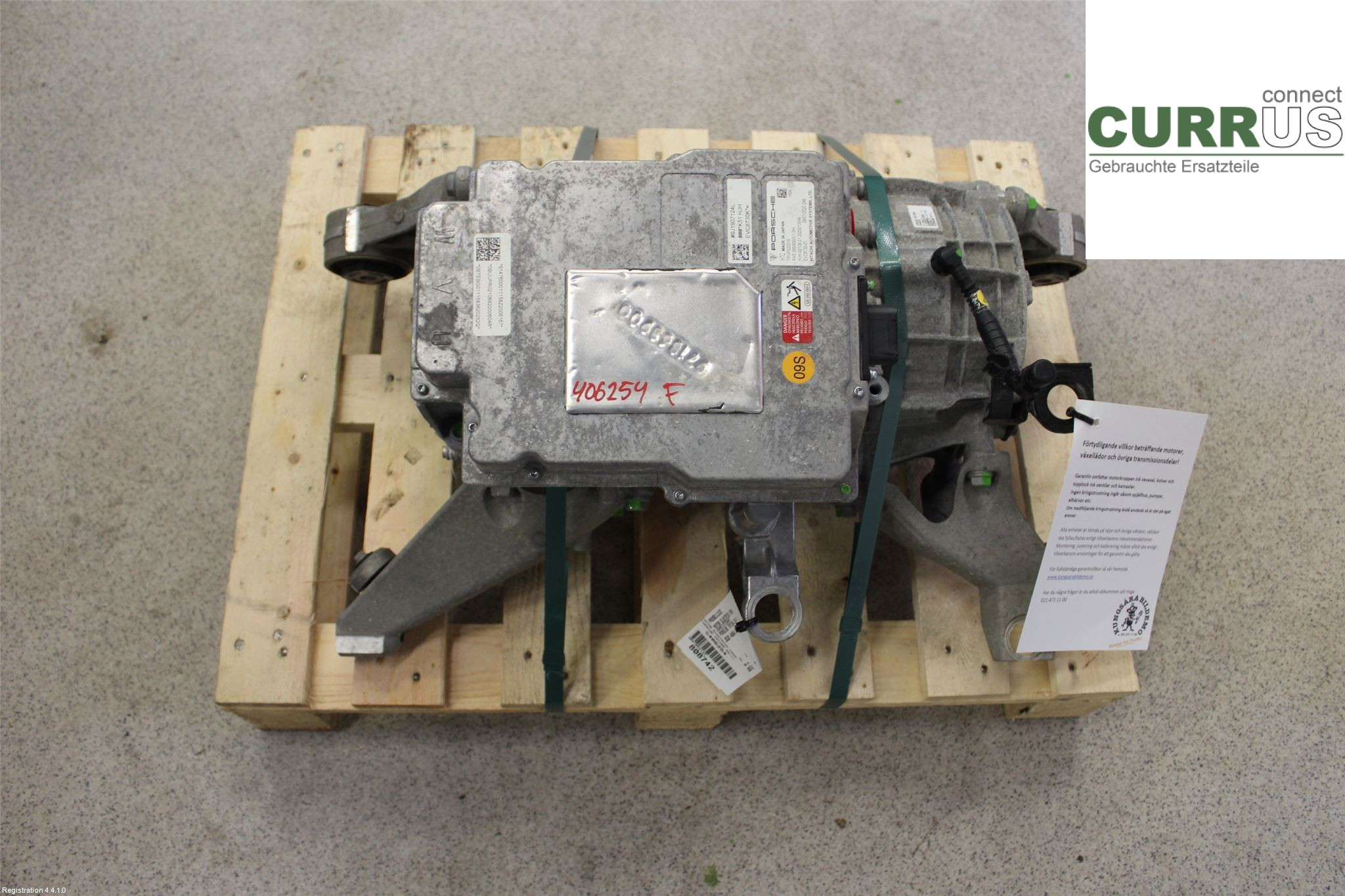 PORSCHE TAYCAN 20- Silnik PAD901131EX EBE