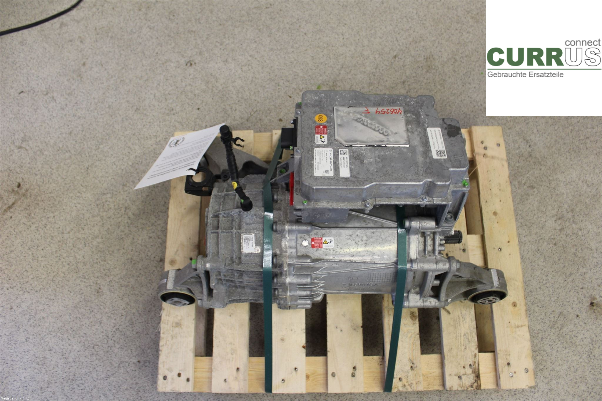 PORSCHE TAYCAN 20- Silnik PAD901131EX EBE