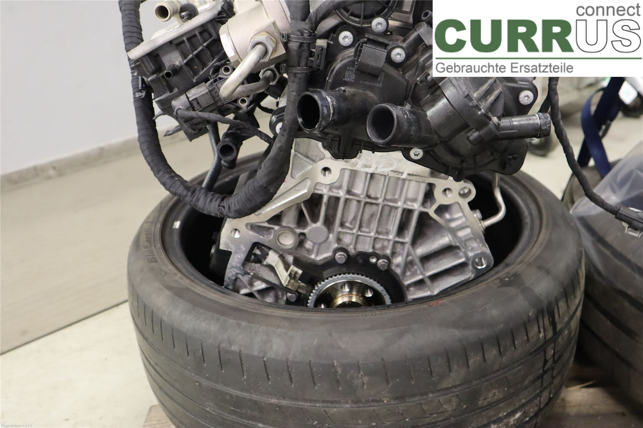 VW GOLF / E-GOLF VII   13-20 Moteur 04C100032F CHZC