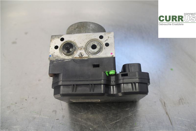 TOYOTA iQ ABS Hydraulic unit 89541-74011 1,33