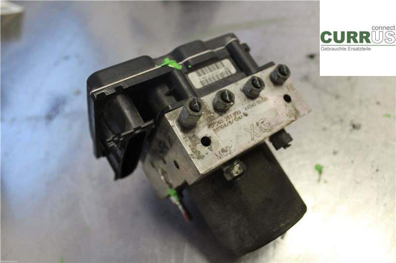 TOYOTA AVENSIS   09-15 ABS Hydraulic unit  1.8