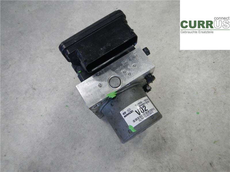 HYUNDAI i40  08-15 ABS Hydraulic unit  1.7 CRDI