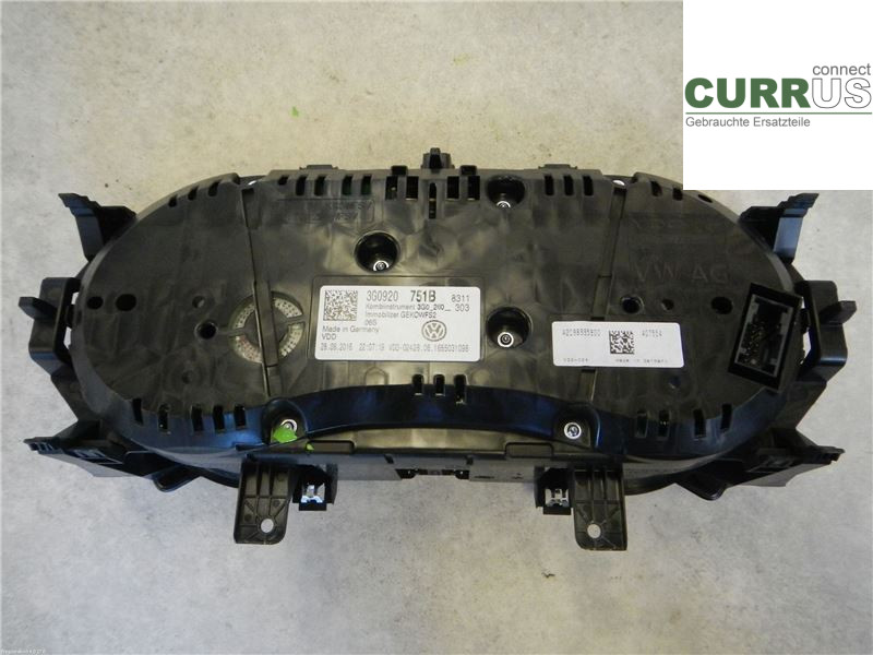 VW PASSAT  15-19 Instrument cluster / comb 3G0920751B 2,0 TDI