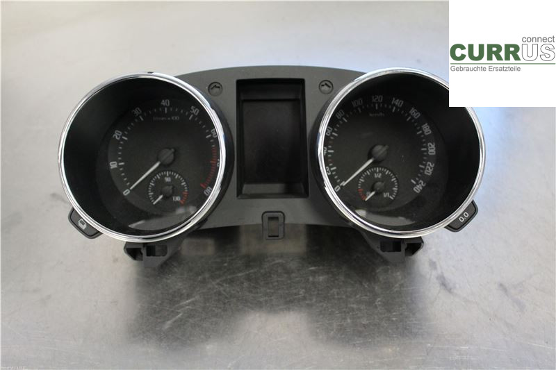 SKODA YETI Instrumentkam 5L0920840S 1,4 TSI