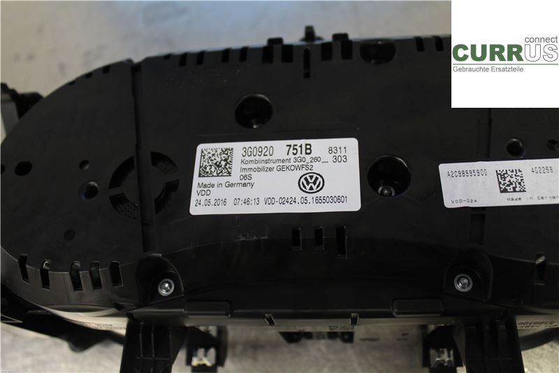 VW PASSAT  15-19 Instrument cluster / comb 3G0920751B 2,0 TDI