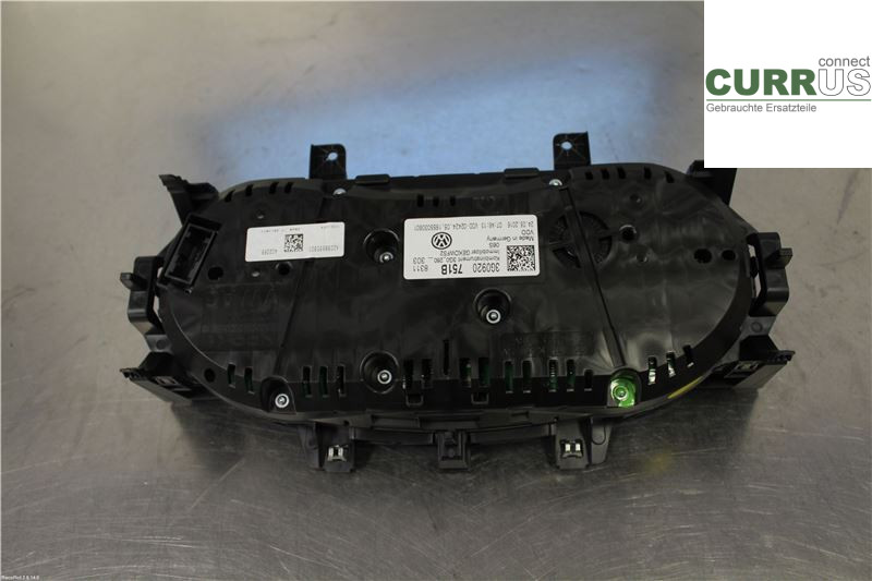 VW PASSAT  15-19 Instrument cluster / comb 3G0920751B 2,0 TDI