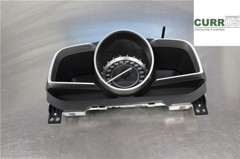 MAZDA 3 III   14-19 Instrumentenkombination  2,0