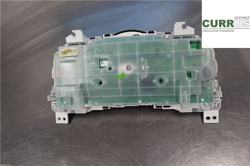 MAZDA 3 III   14-19 Instrumentenkombination  2,0
