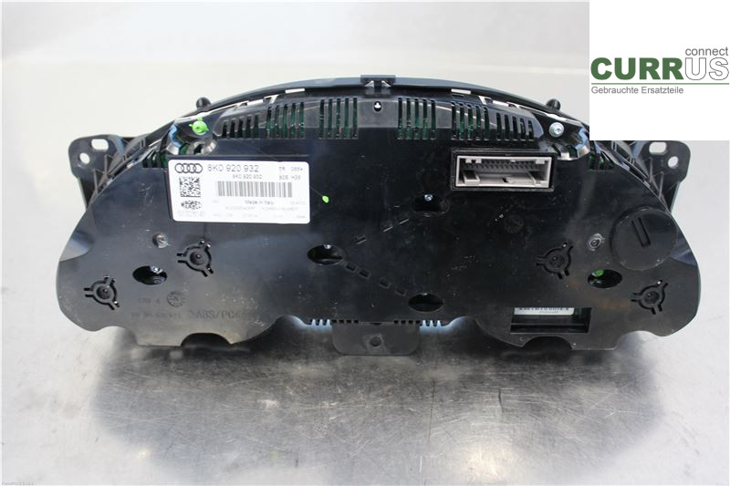 AUDI A4  12-15 Instrument cluster / comb 8K0920932 2,0 TDI