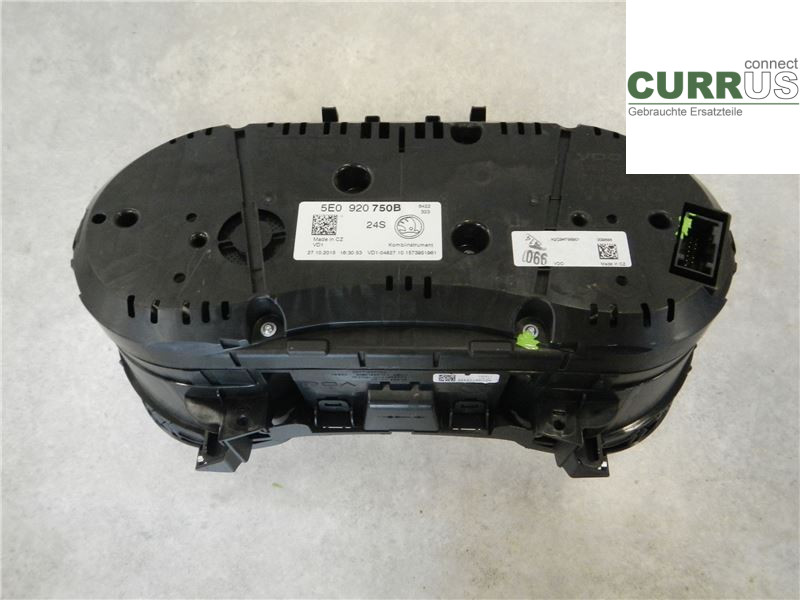 SKODA OCTAVIA  13-20 Instrumentenkombination 5E0920750B CYVB