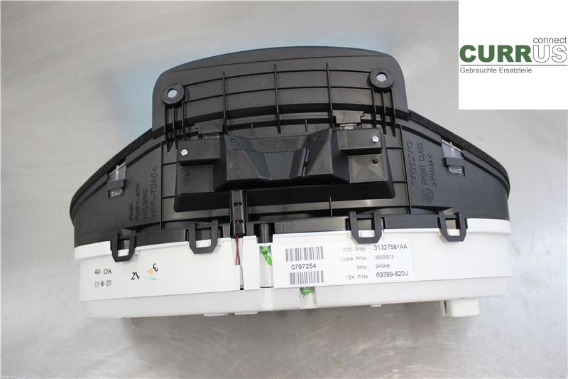 VOLVO V60  11-13 Instrumentpanel / kombiinstrument  D4162T