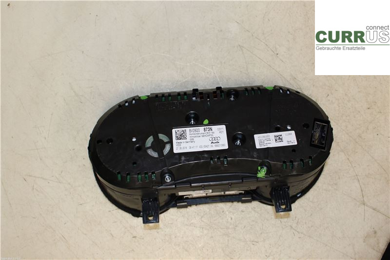 AUDI A3/S3 8V  13-20 Instrument cluster / comb 8V0920873N 1,5L DADA