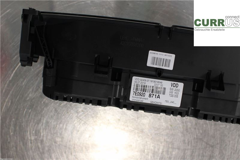 VW TRANSP/CARAVELLE 16- Instrumentpanel / kombiinstrument 7E0920871AX 2.0L CXEC