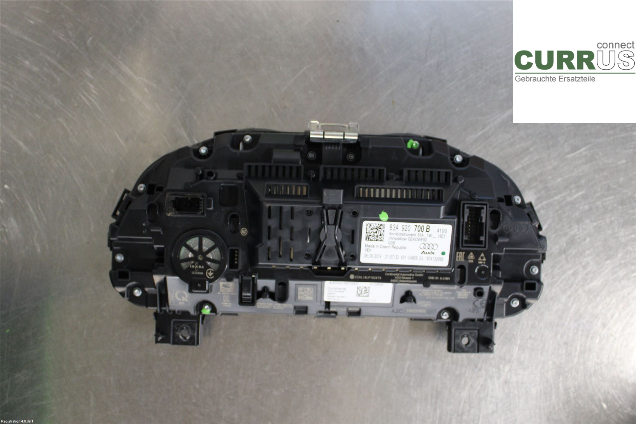 AUDI Q3 F3  19- Instrument cluster / comb 83A920700B 2.0L DKTA