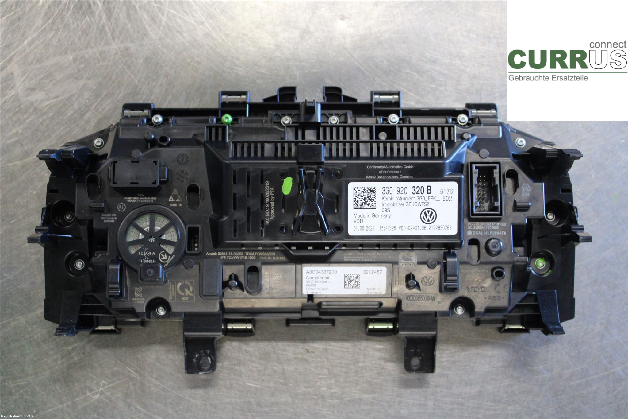 VW PASSAT 20- Instrument cluster / comb 3G0 920 320 B 1.5L DPCA