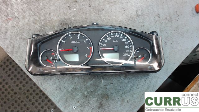 NISSAN PATHFINDER R51  05-12 Instrument cluster / comb  YD25DDTI