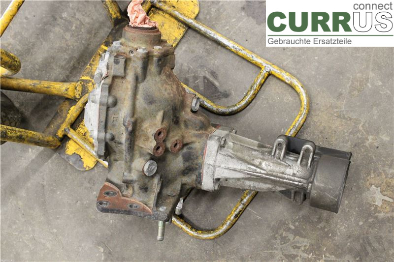 TOYOTA RAV 4    00-06 Distribution gear box 36100-42070  1AZ-FE