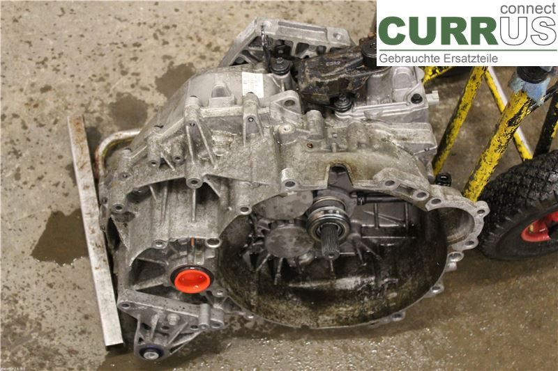 VOLVO V60  11-13 Skrzynia 6-biegowa 36001863 D5204T3
