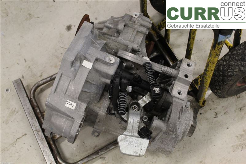 VW GOLF / E-GOLF VII   13-20 Gearbox (6-speed) 02S 300 052 EX CZDA