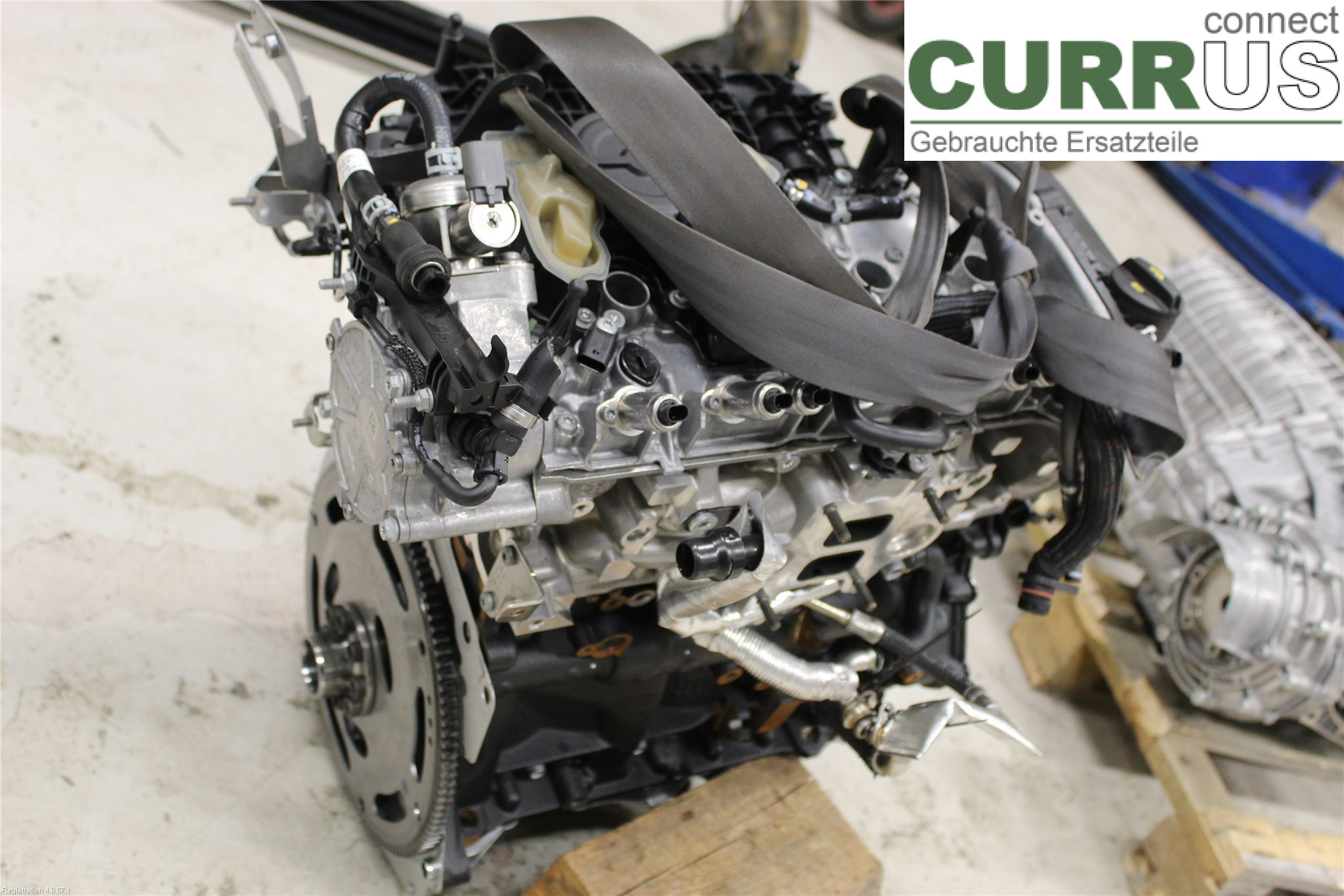 AUDI A5  17- Motor 06L 100 037 G 	 DKNA