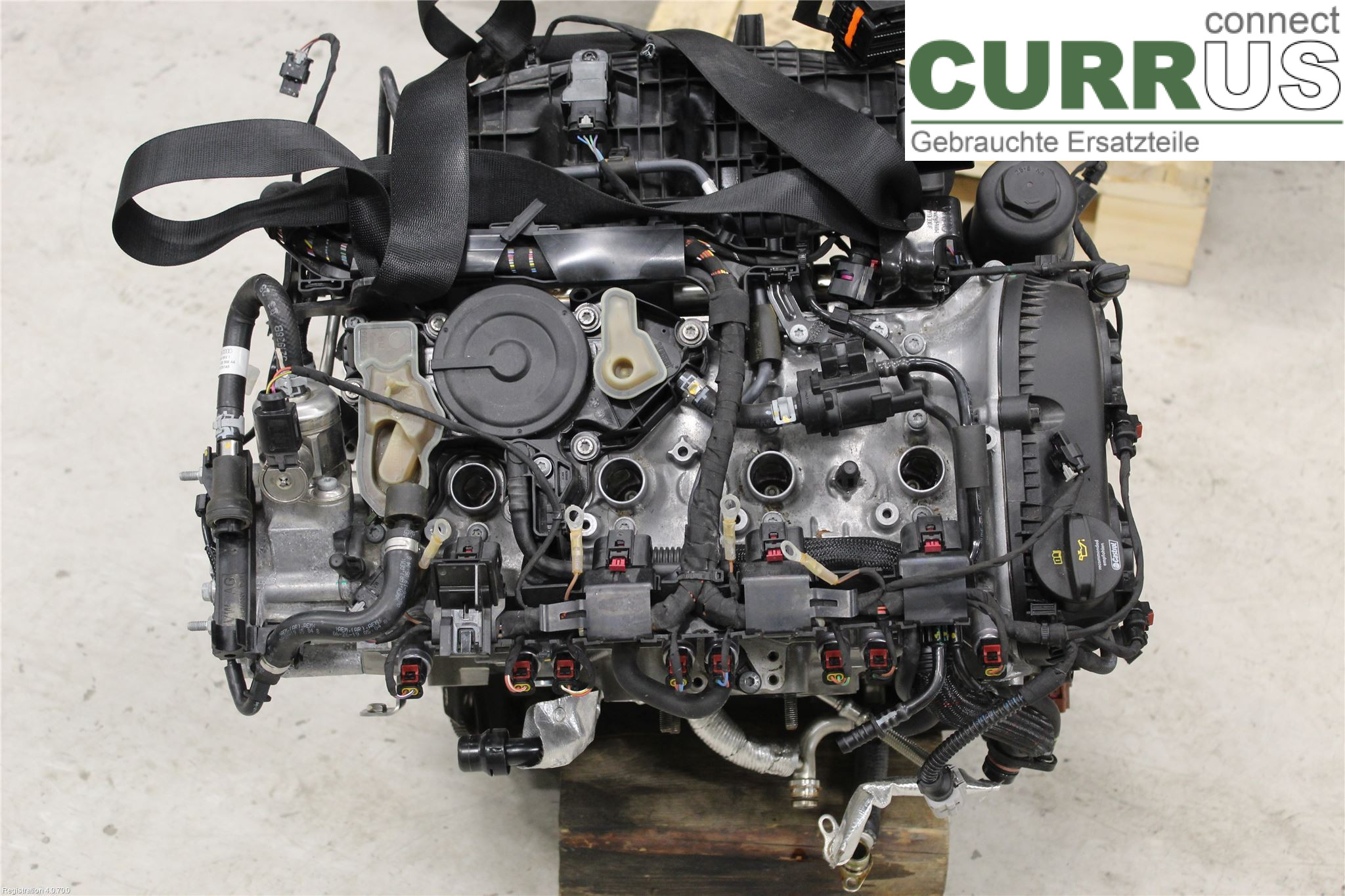 AUDI A5  17- Motor 06L 100 037 G  DKNA
